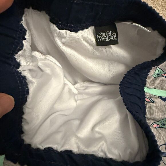 Star Wars Mandalorian Swim Trunks Grogu Baby Yoda Size Boy's Large Gray - Picture 8 of 8